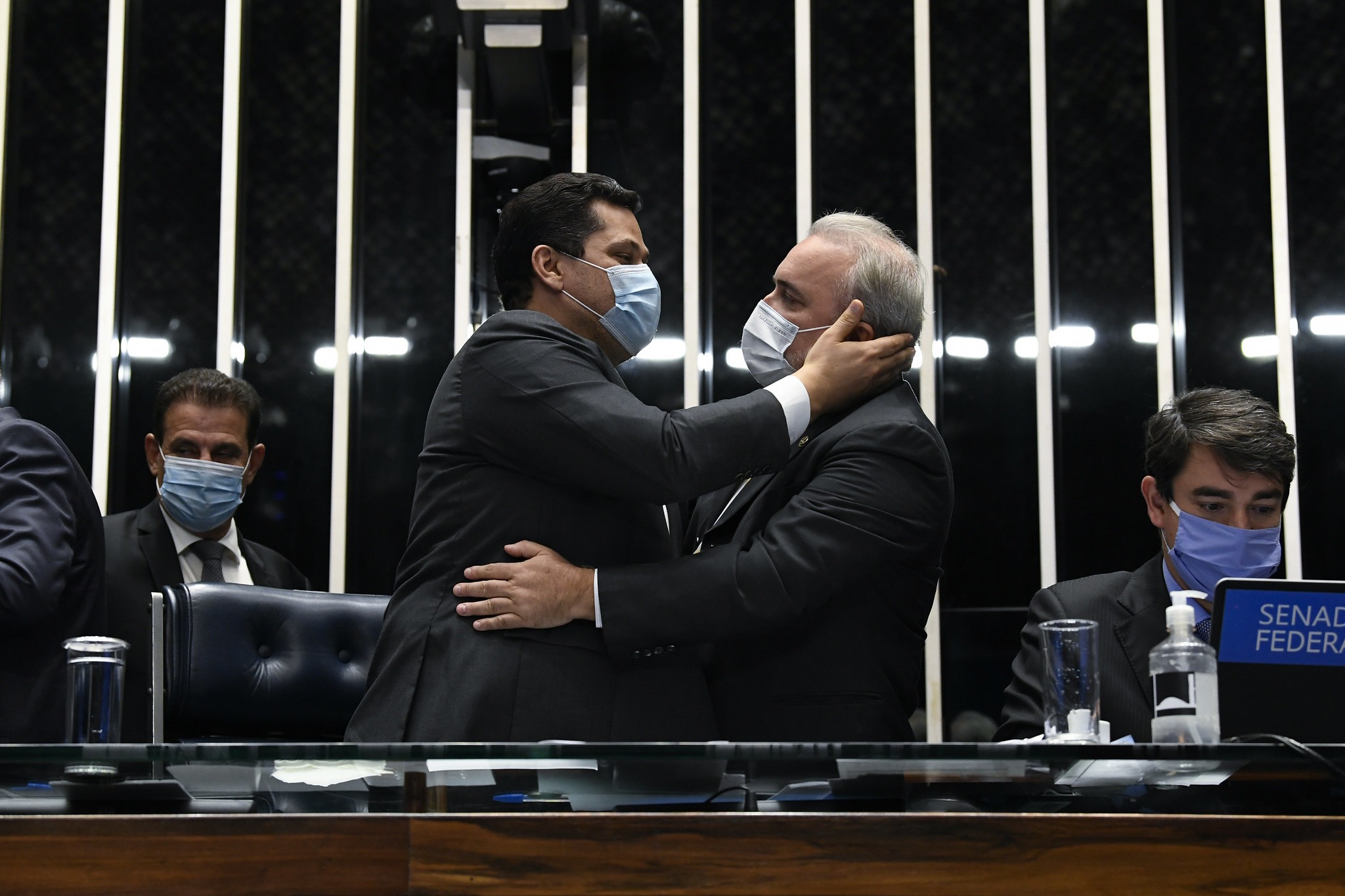 Senado e Câmara