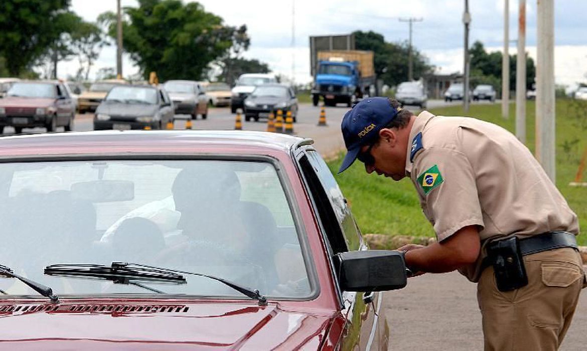 PRF fiscalização