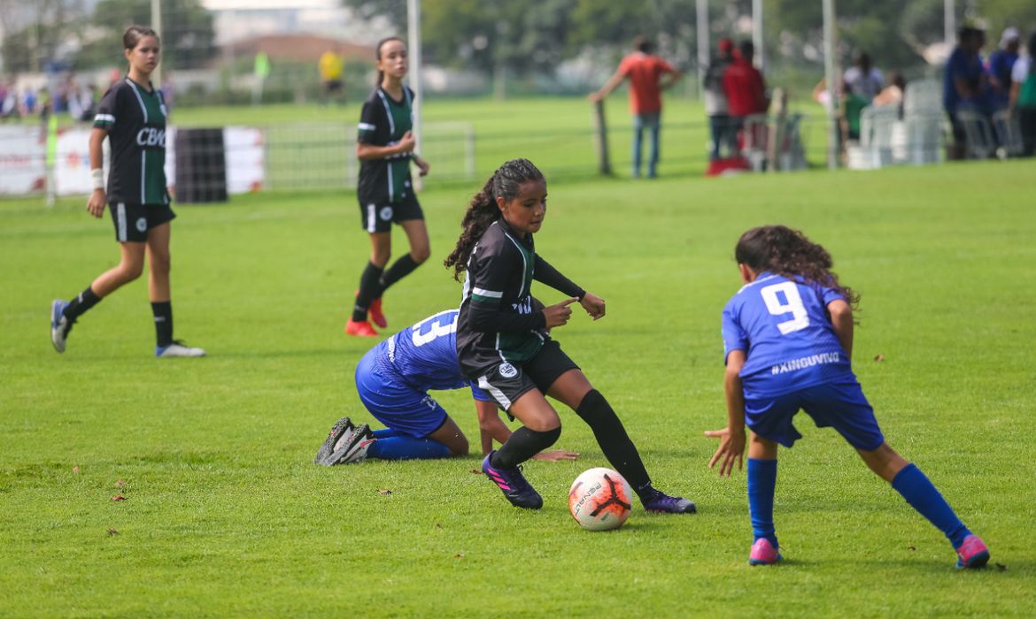 Prefeitura abre inscrições para Escolinha de Futebol no